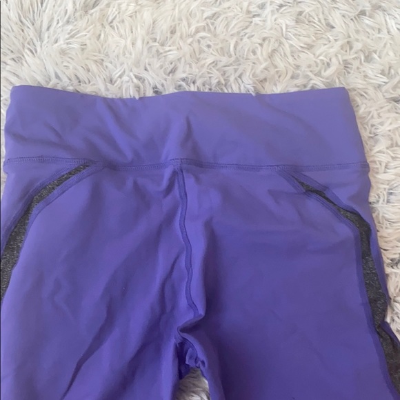 High rise purple leggings : violate the dresscode - Picture 2 of 3